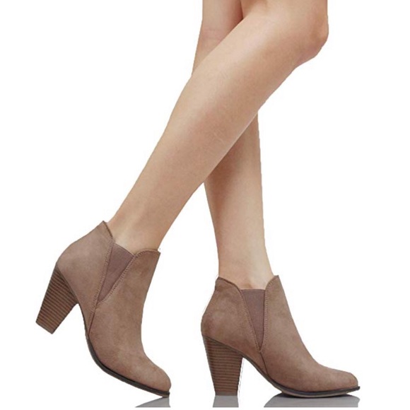 Block Heel Ankle Booties - Picture 2 of 7